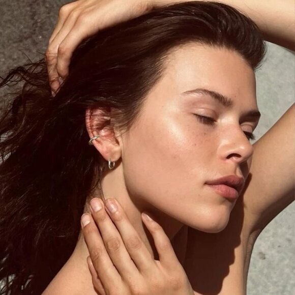 Set of 6 Silver Hoop Earrings for Sensitive Ears, 6mm-10mm, Hypoallergenic - Picture 5 of 6